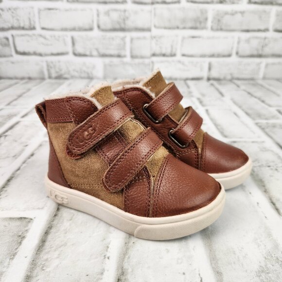 UGG Rennon II High Top Kids Sz 6 Brown Leather Suede Lined Sneaker Boot - Picture 1 of 11